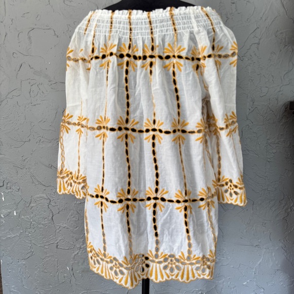 White and Gold Embroidered Women's Top with eyelets off the shoulder blouse cute - Picture 3 of 11